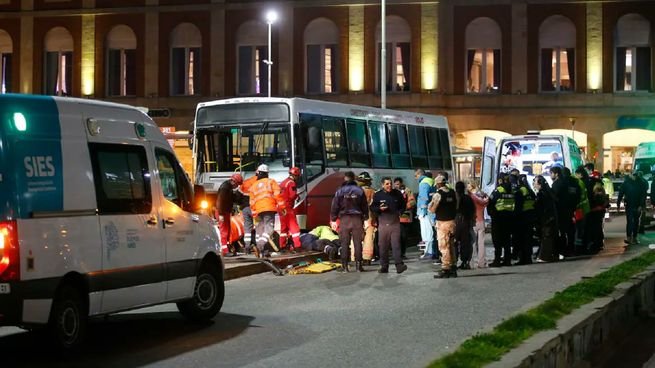 Colectivo accidentado en Mar del Plata