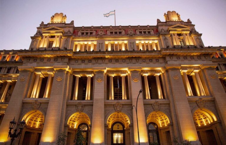 Imagen de la fachada de la Corte Suprema de Justicia de la Nación