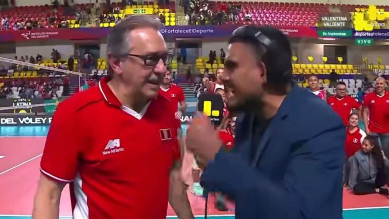 Antonio Rizola, entrenador de la selección peruana de vóley, durante la Copa Latina 2026