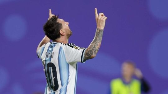 Lionel Messi celebrando un gol en el partido Argentina vs Argelia del Mundial 2026