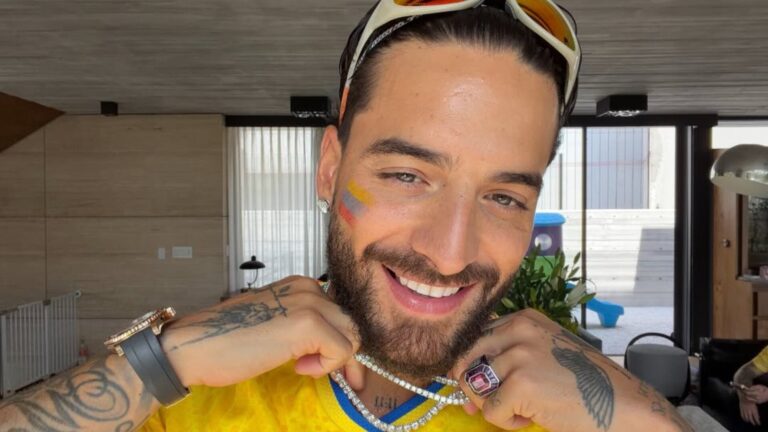 Maluma con camiseta de Colombia en el Estadio Ciudad de México durante el Mundial 2026