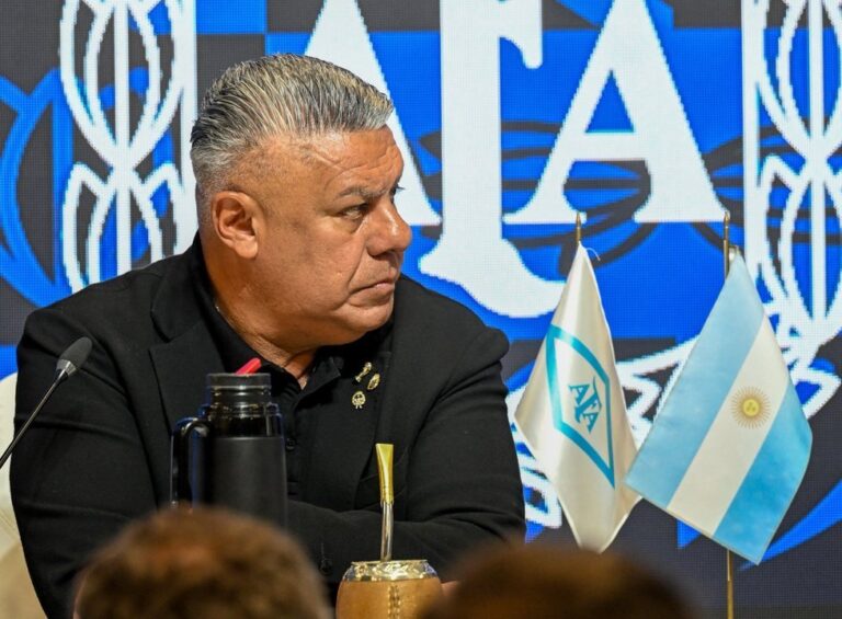 Claudio Tapia, presidente de la AFA, en conferencia de prensa