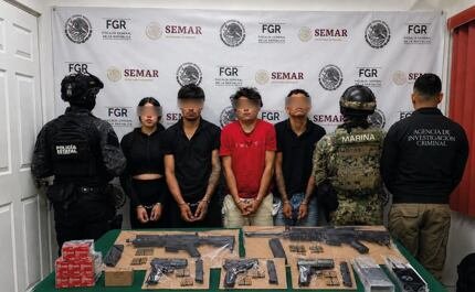 Operativo de seguridad en Manzanillo con detenidos y armamento decomisado