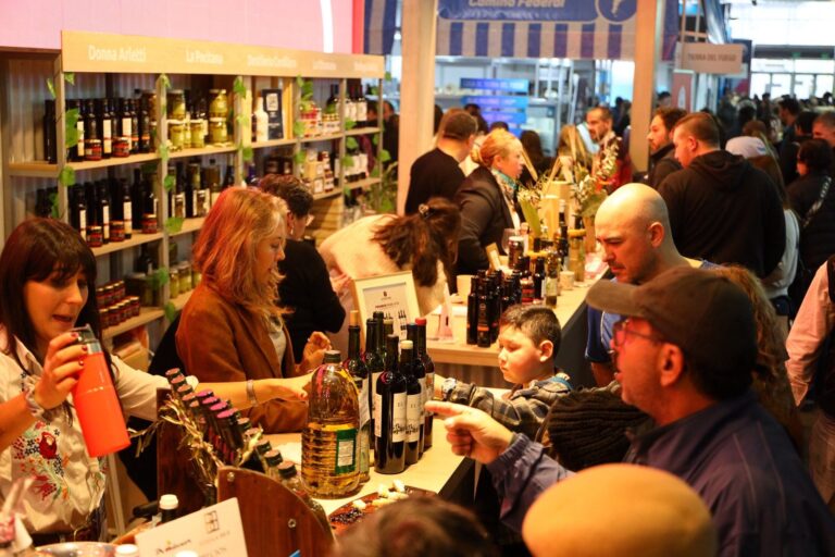 Feria gastronómica Caminos y Sabores