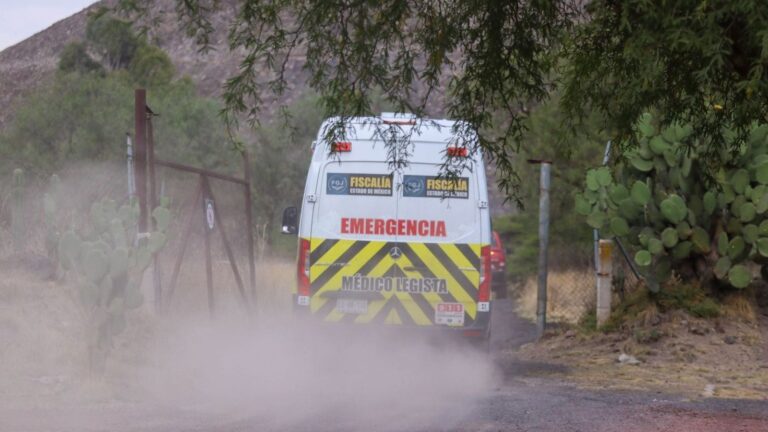 Policía de la Secretaría de Seguridad Ciudadana durante operativo en Iztapalapa