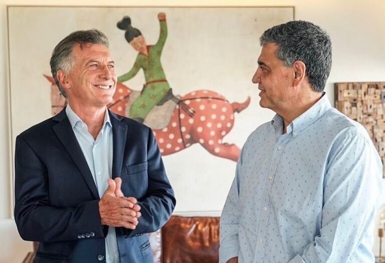 Mauricio Macri y Jorge Macri en un evento de Pro