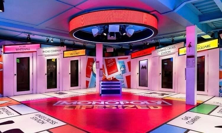 Tablero gigante de Monopoly Lifesized en CDMX