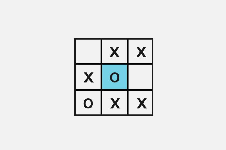Tablero del juego Nunca Cuatro con círculos y cruces