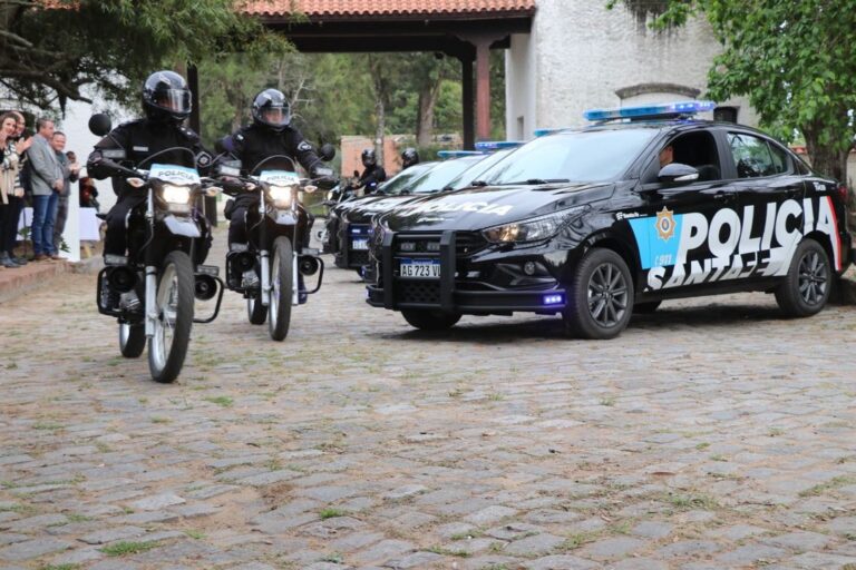 Policías detenidos en Santa Fe por presunto robo