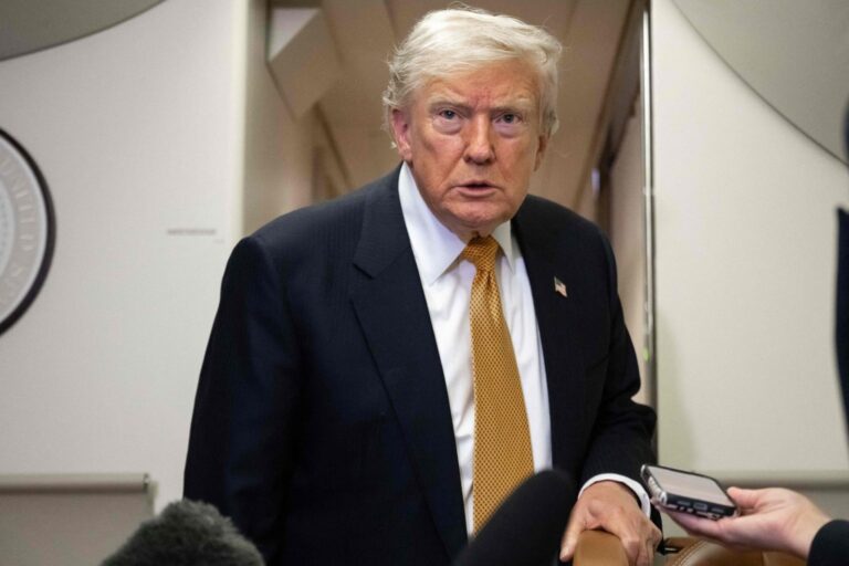 Presidente Donald Trump en conferencia de prensa
