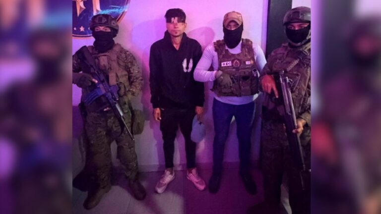 Puente en Quito donde fue hallado el cuerpo decapitado