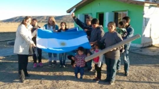 Jóvenes en un espacio público de Argentina