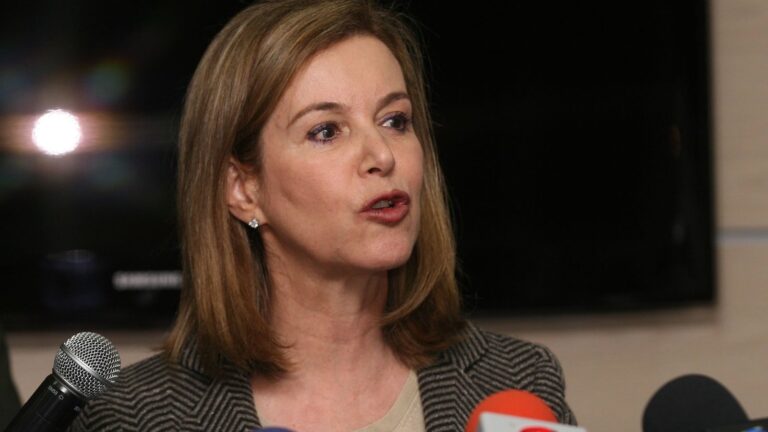 Noemí Sanín, excanciller de Colombia, en declaración pública