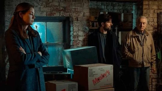 Carátulas de las películas Susurran tu nombre, Una mujer sin pasado y En la tormenta en Netflix